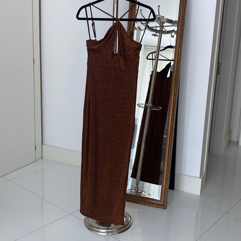 Runaway dress
